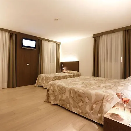 Grand Miramonti Hotel