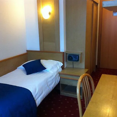 Grand Miramonti Hotel 4*